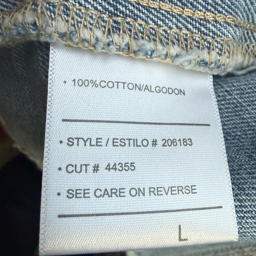 KanCan Ripped Hem Cropped Denim Jacket - Size L - Picture 6 of 6